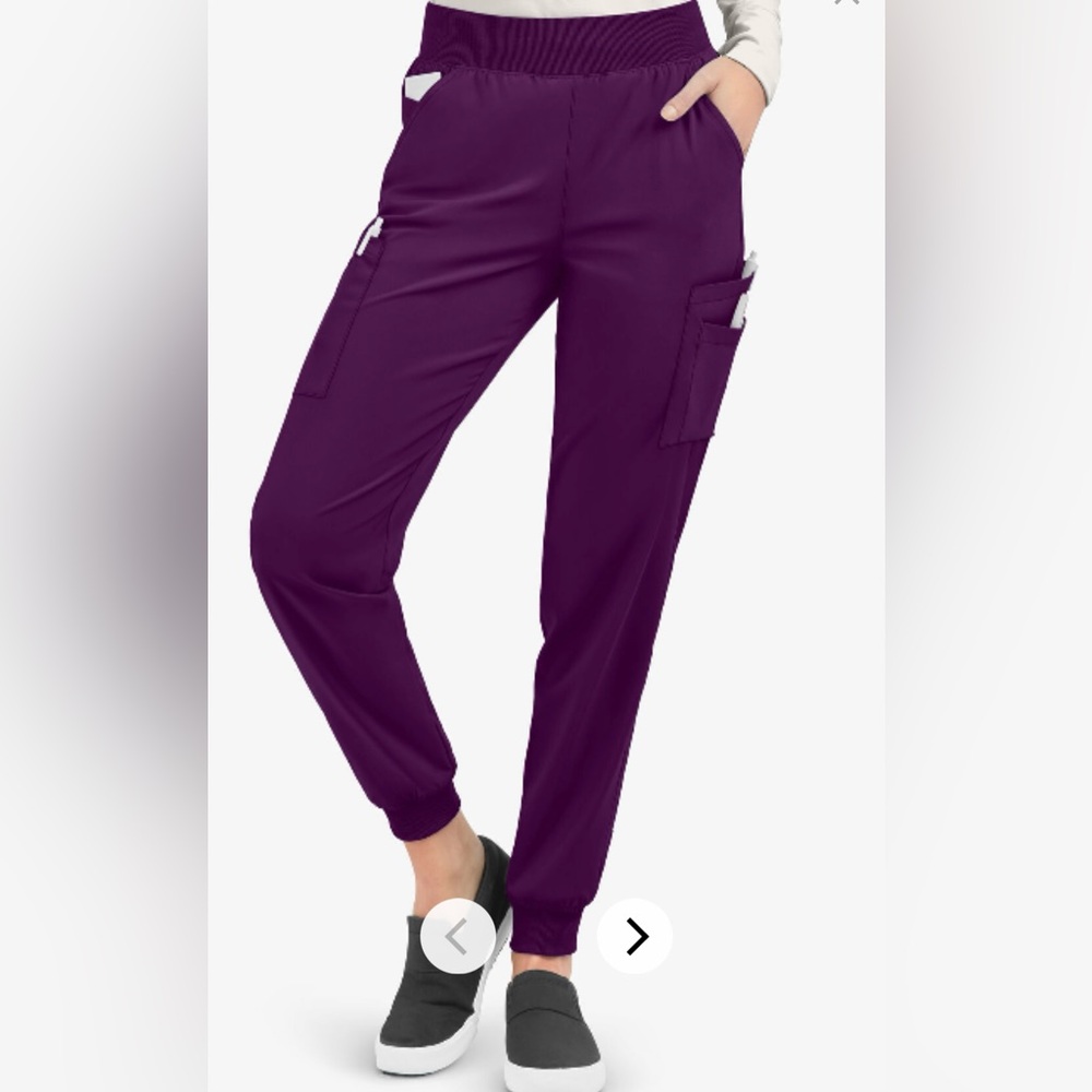 Easy Stretch MILA Women’s 7 Pocket Jogger Scrub Pant EUC M